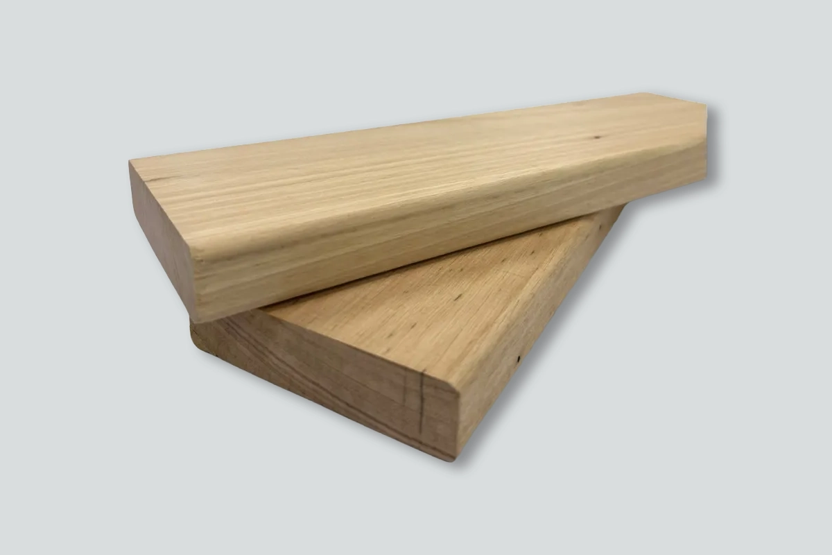 Silvertop Ash Decking 135x19MM