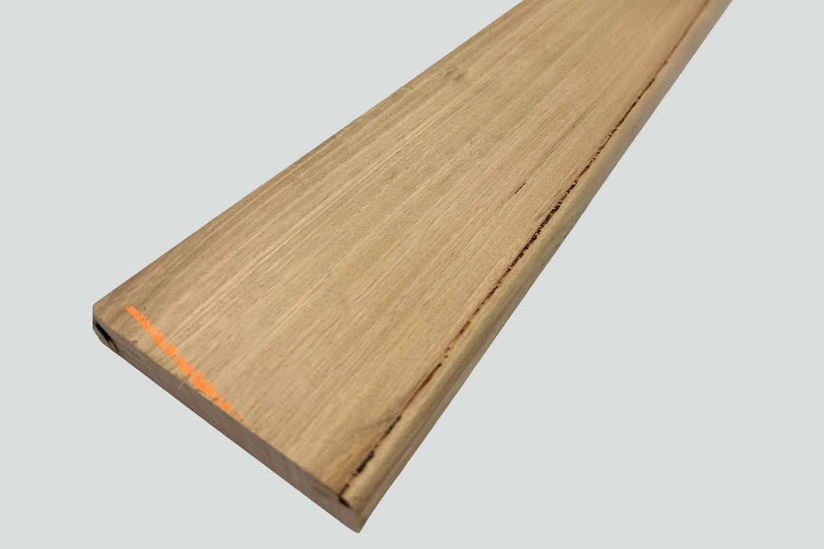 Yellow Stringy Bark 135x19MM