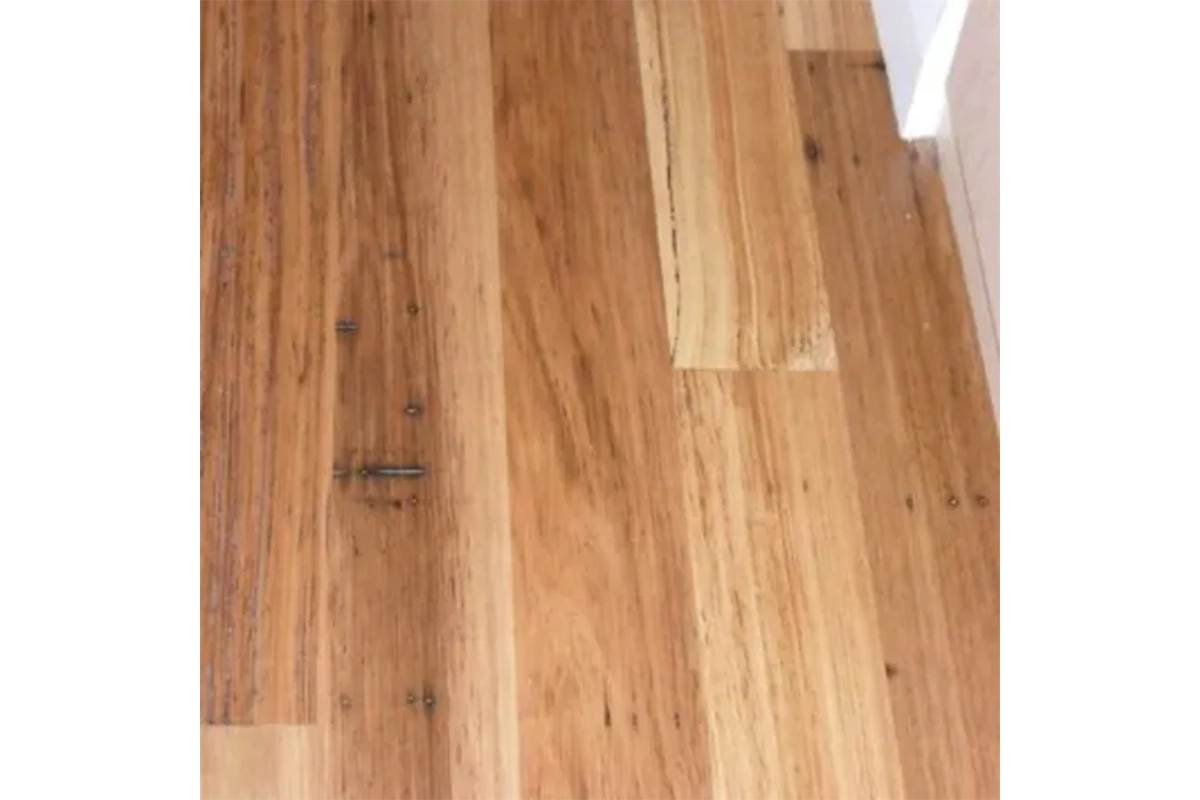 Wormy Chestnut 85x14MM