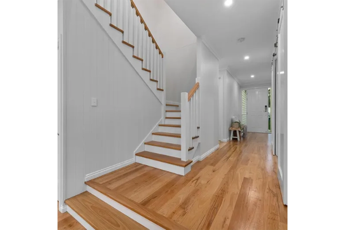 Blackbutt Flooring 130x14MM