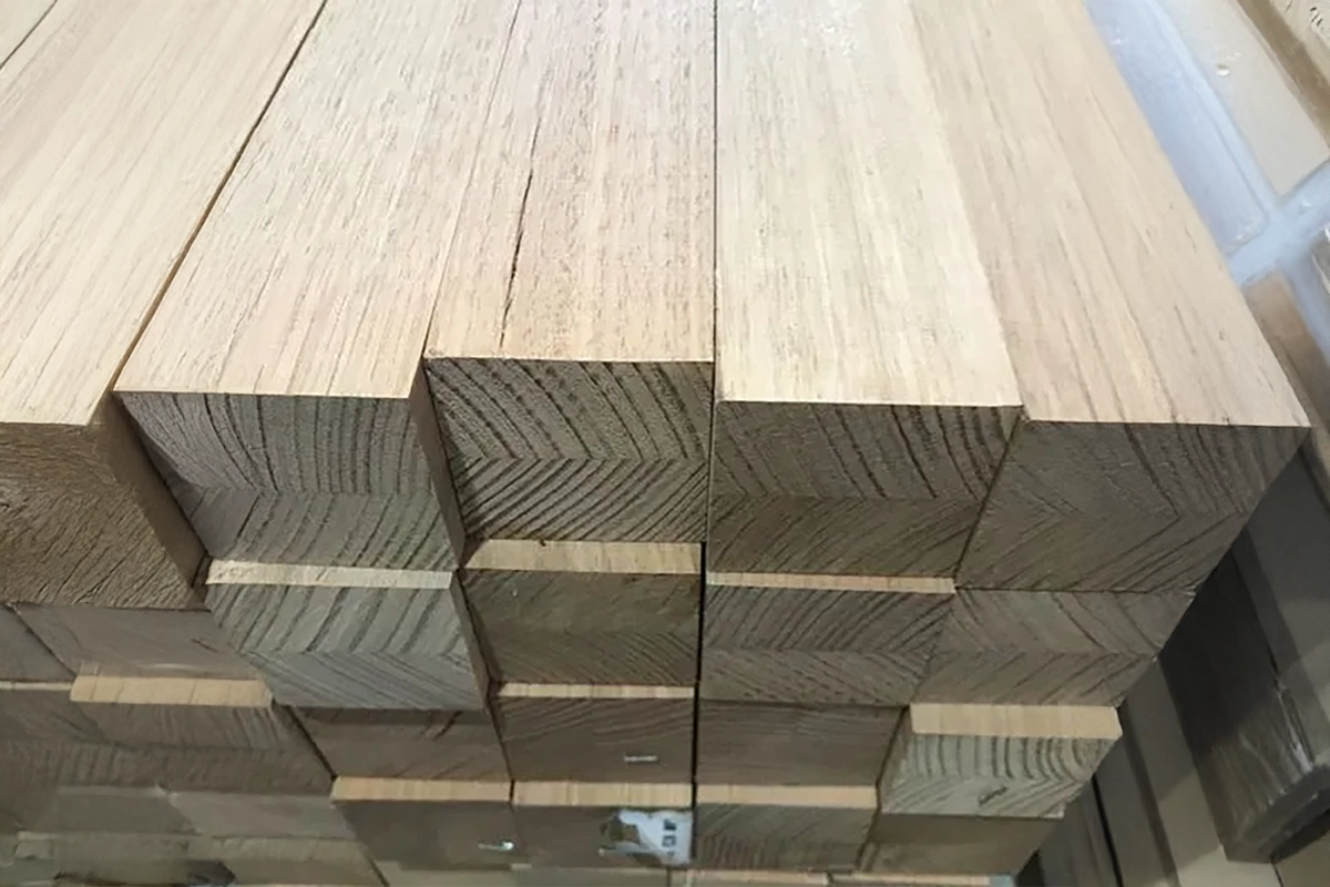 Vic Ash F17 HDHW 70x45MM