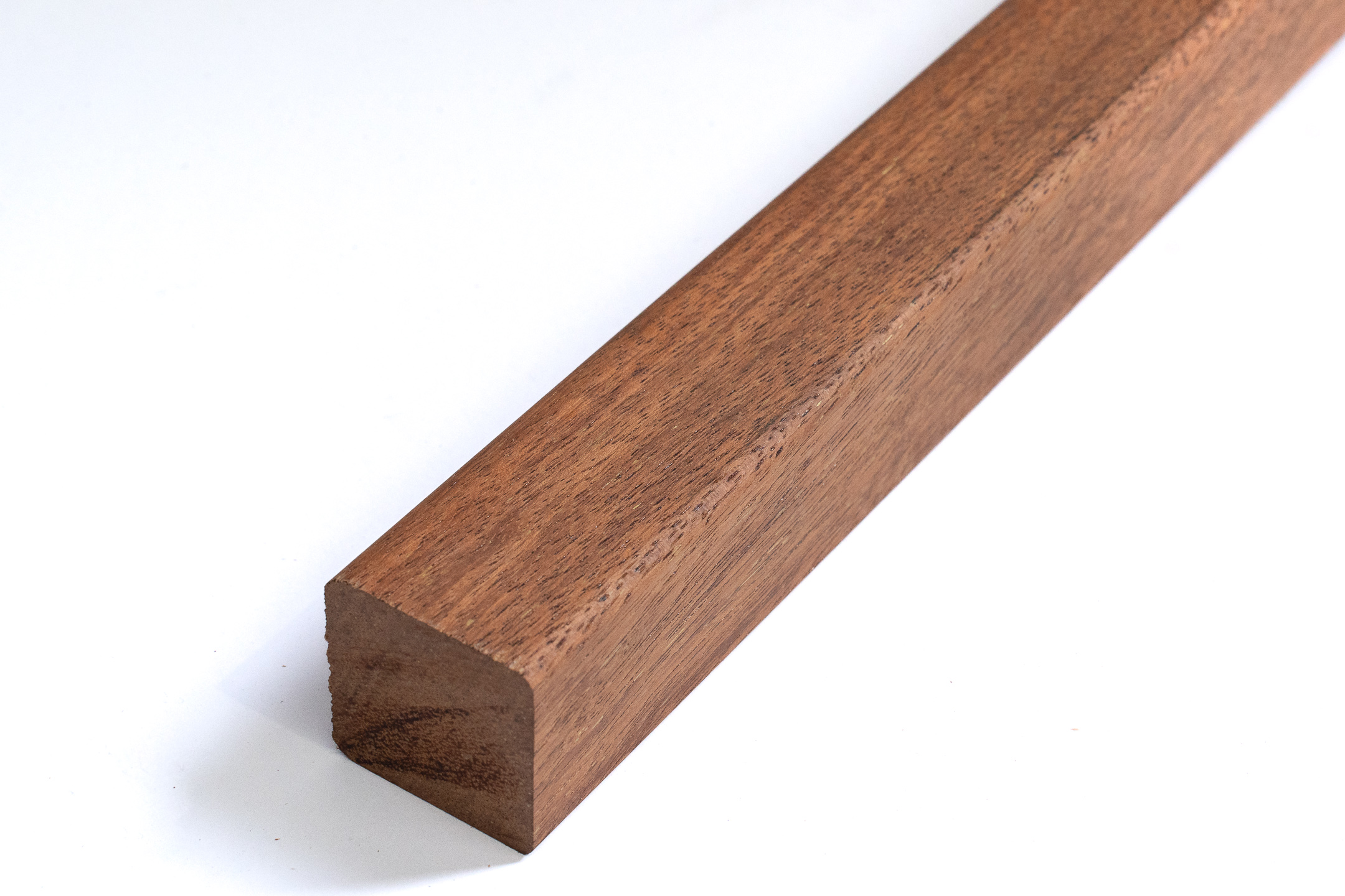 Merabu (42*32) Pencil Round DAR Set Lengths: Price  $6/m