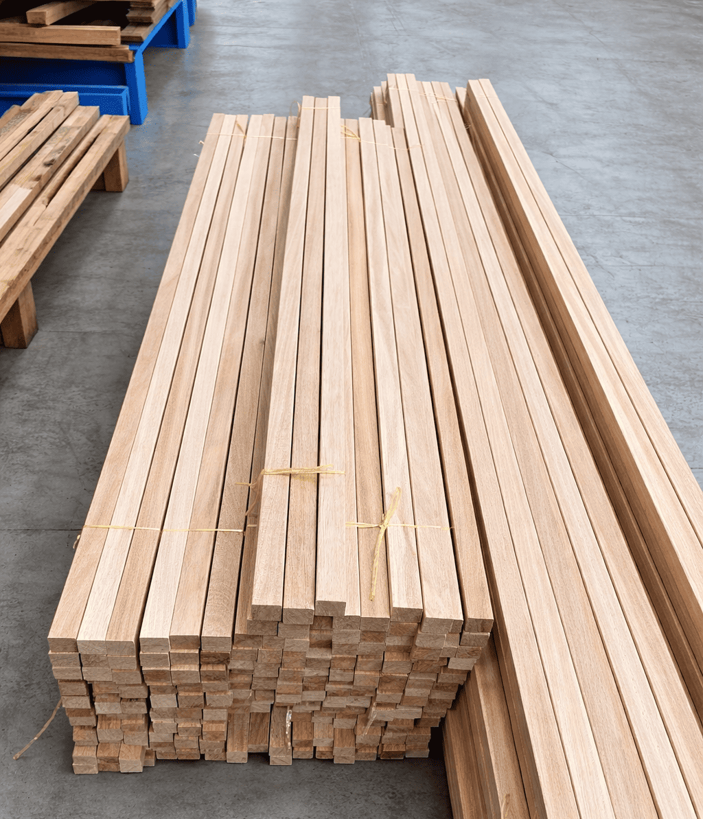 Vic Ash/Tas Oak/Malaysian Hardwood (42*42) Pencil Round DAR Set Lengths : Price $9/m